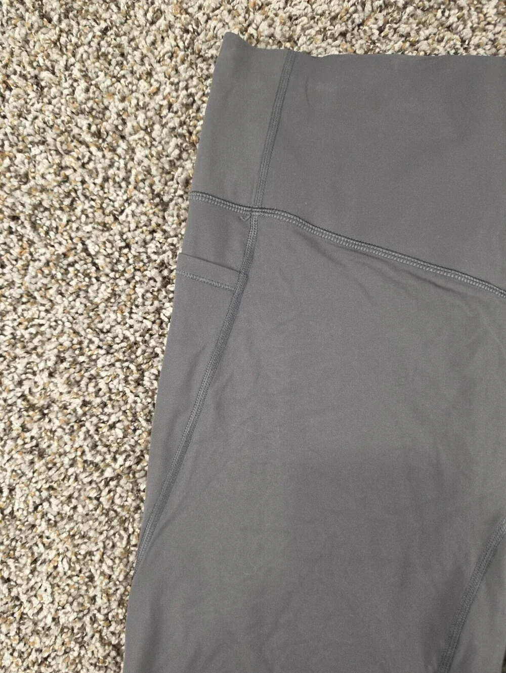 Halara Womens Sz XL Pull On Compression Bike Cycling Shorts Gray